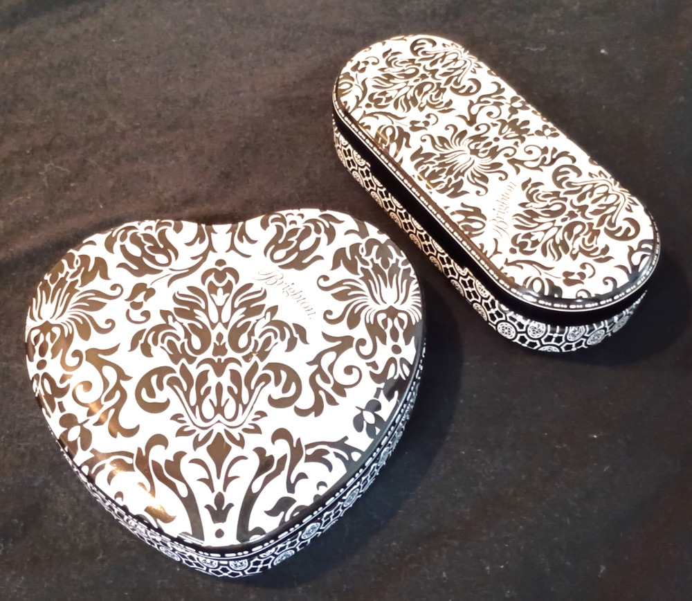 Brighton Metal Sunglass Glass Case & Heart Trinket Case Black White Damask Set